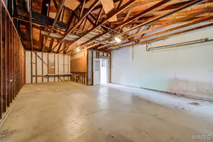 1946 Burlewood Dr, Saint Louis, MO 63146 - Photo 73