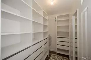 2303 Kratky Rd, Saint Louis, MO 63114 - Photo 13