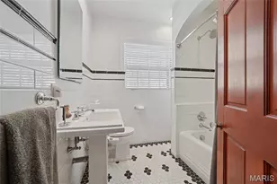 7342 Cornell Ave, University City, MO 63130 - Photo 21