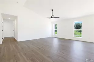 31 Bluestem Ct, Lake Saint Louis, MO 63367 - Photo 5