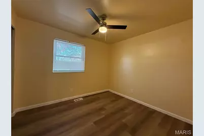 601 Wickford Way, Ballwin, MO 63021 - Photo 11