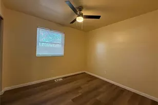 601 Wickford Way, Ballwin, MO 63021 - Photo 11