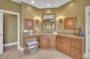 990 Stonecastle Dr, O'Fallon, MO 63366 - Photo 35