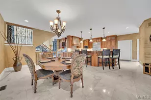 990 Stonecastle Dr, O'Fallon, MO 63366 - Photo 9