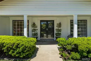 329 Portico Ct, Chesterfield, MO 63017 - Photo 3