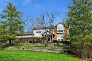 5839 Brookstone Terrace Dr, Oakville, MO 63129 - Photo 11