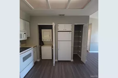 652 Green Jade Drive #H, Fenton, MO 63026 - Photo 9