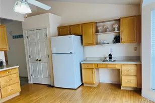 13116 Firtree Ct, Saint Louis, MO 63146 - Photo 11