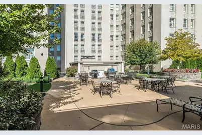 232 N Kingshighway Boulevard #1209, Saint Louis, MO 63108 - Photo 39