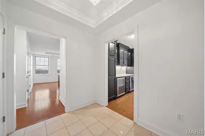 232 N Kingshighway Boulevard #1209, Saint Louis, MO 63108 - Photo 11