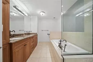 232 N Kingshighway Blvd, Saint Louis, MO 63108 - Photo 15