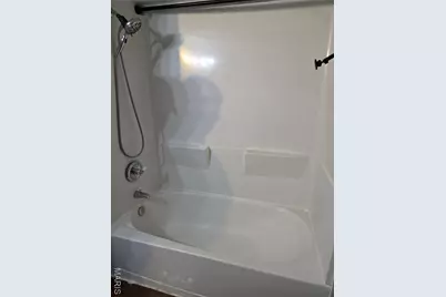 9741 Trescott Avenue, Saint Louis, MO 63114 - Photo 17