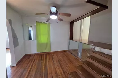 9741 Trescott Avenue, Saint Louis, MO 63114 - Photo 23