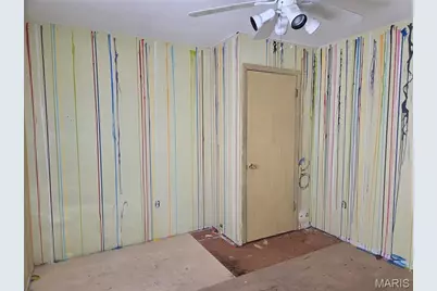 9741 Trescott Avenue, Saint Louis, MO 63114 - Photo 31