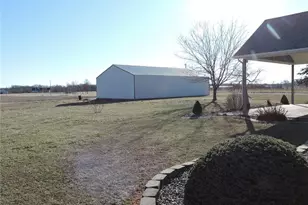 2140 Flatwoods Rd, O'Fallon, MO 63366 - Photo 45