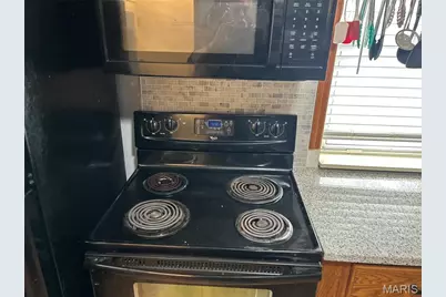 5220 Fletcher Street, Jennings, MO 63136 - Photo 5