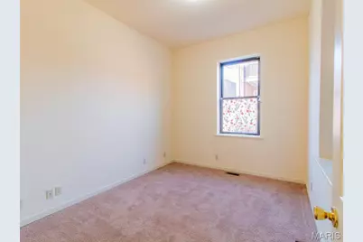 2007 S 11th Street, Saint Louis, MO 63104 - Photo 9
