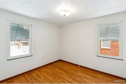 8015 Parkwood Drive, Saint Louis, MO 63123 - Photo 15