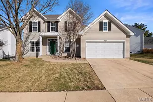 810 Wellesley Pl Dr, Chesterfield, MO 63017 - Photo 1