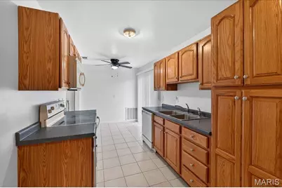 4410 Saint William Court, Saint Louis, MO 63134 - Photo 23