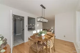 2361 Claymoor Dr, Chesterfield, MO 63017 - Photo 5