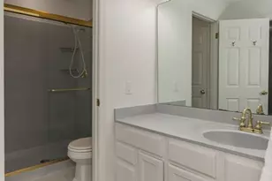 2361 Claymoor Dr, Chesterfield, MO 63017 - Photo 13