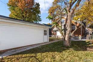 5410 Tholozan Ave, Saint Louis, MO 63109 - Photo 25