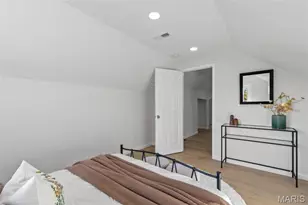 5410 Tholozan Ave, Saint Louis, MO 63109 - Photo 19