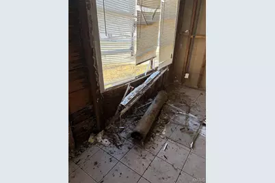 317 Mueller Avenue, Ferguson, MO 63135 - Photo 13