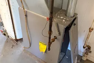 317 Mueller Ave, Ferguson, MO 63135 - Photo 9