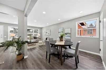 12 Thackery Court, Florissant, MO 63031 - Photo 9