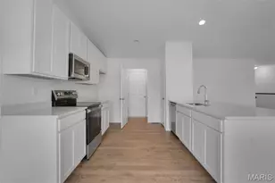 3831 Sonora Stone Dr, Florissant, MO 63031 - Photo 13