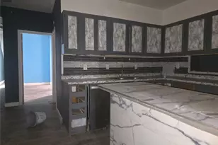 2131 Stansbury St, Saint Louis, MO 63118 - Photo 3