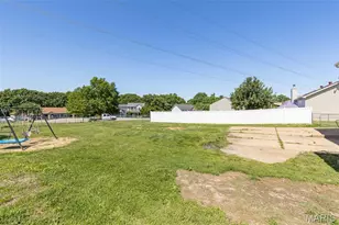 4204 W Rock Creek Rd, High Ridge, MO 63049 - Photo 39