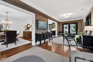 457 Yorkshire Pl, Webster Groves, MO 63119 - Photo 9