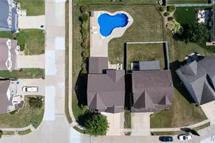 100 Berry Manor Cir, Saint Peters, MO 63376 - Photo 39