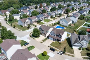 100 Berry Manor Cir, Saint Peters, MO 63376 - Photo 41