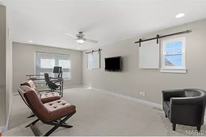 100 Berry Manor Circle, Saint Peters, MO 63376 - Photo 17