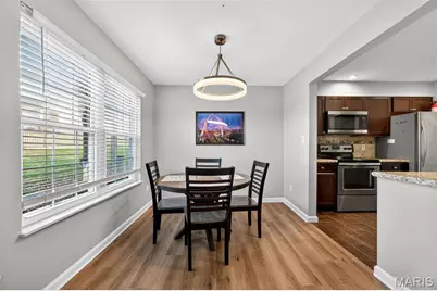 976 Windstream Drive, Saint Peters, MO 63376 - Photo 9