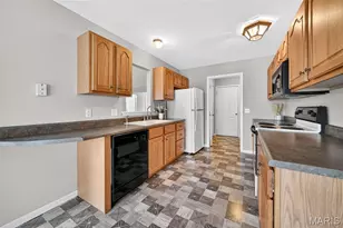 613 Meadowview Ct, Warrenton, MO 63383 - Photo 35