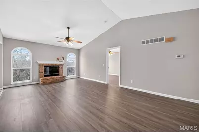 613 Meadowview Court, Warrenton, MO 63383 - Photo 21