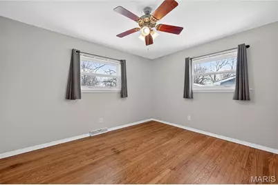 1427 Caulks Hill Road, Saint Charles, MO 63304 - Photo 11