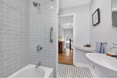 440 Carswold Drive, Clayton, MO 63105 - Photo 25