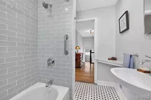 440 Carswold Dr, Clayton, MO 63105 - Photo 25