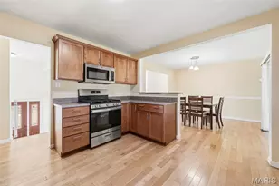 429 Dove Dr, Saint Charles, MO 63301 - Photo 11