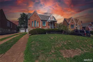 317 Tacoma Dr, Mehlville, MO 63125 - Photo 1