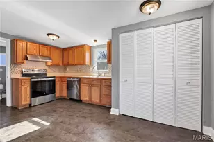 801 Boyd St, De Soto, MO 63020 - Photo 9