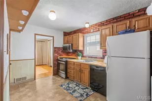 8530 Kathleen Ave, Saint Louis, MO 63123 - Photo 9