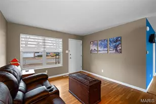 7415 Foxtrot Dr, Hazelwood, MO 63042 - Photo 7