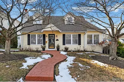 8 S Moreland Avenue, Saint Louis, MO 63122 - Photo 1